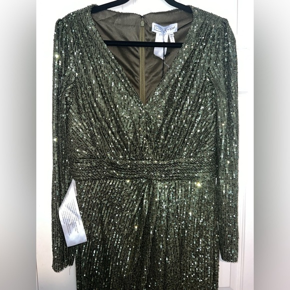 👗 NWT! Mac Duggal Olive Sequin Dress - Picture 4 of 11